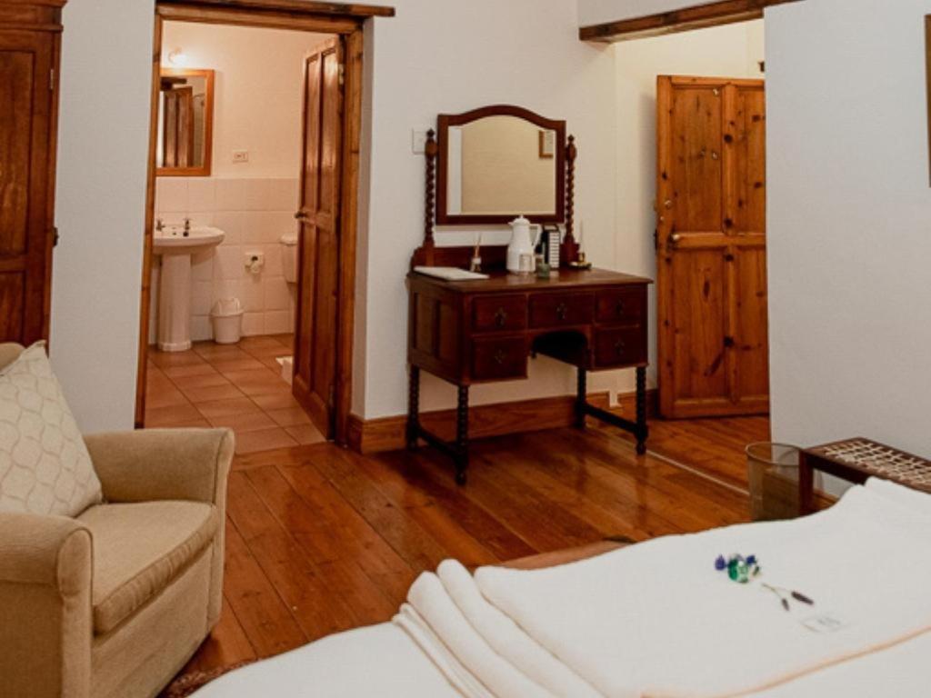 Cypress Cottage Graaff-Reinet Δωμάτιο φωτογραφία