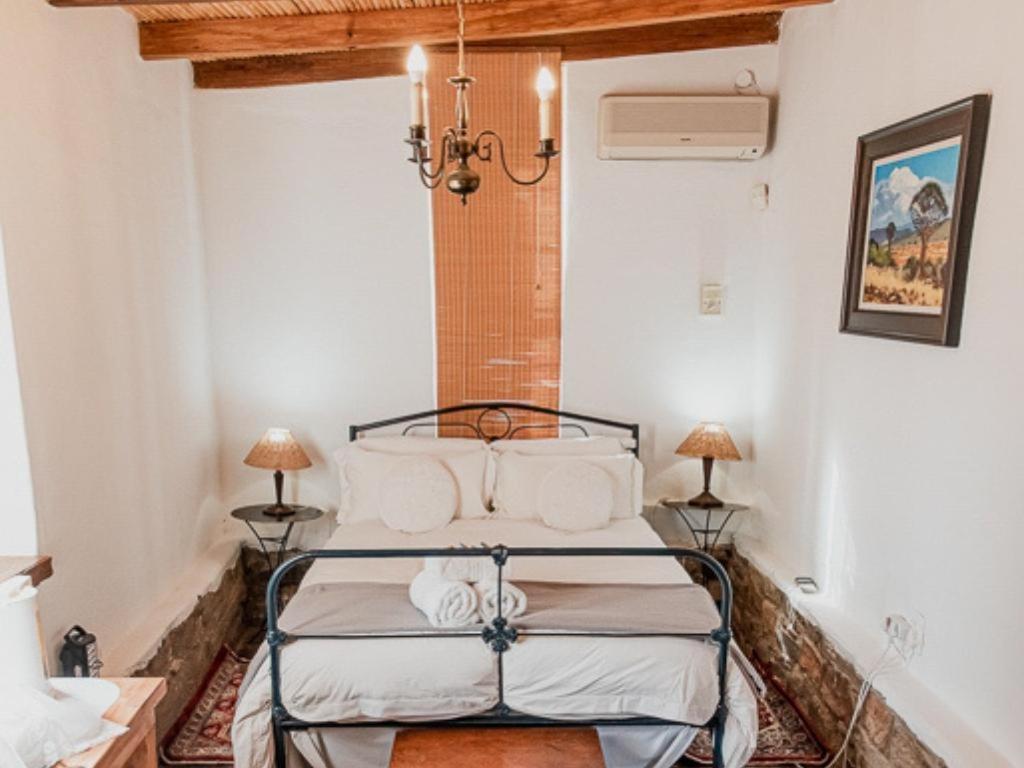 Cypress Cottage Graaff-Reinet Δωμάτιο φωτογραφία